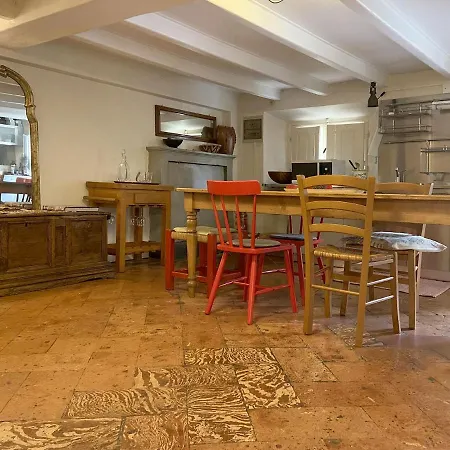 Fascinating Hideaway In A Physicist's * Como