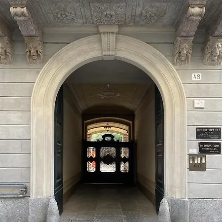 Fascinating Hideaway In A Physicist's *