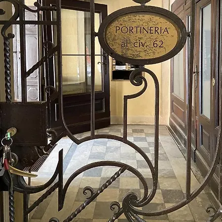 Fascinating Hideaway In A Physicist's